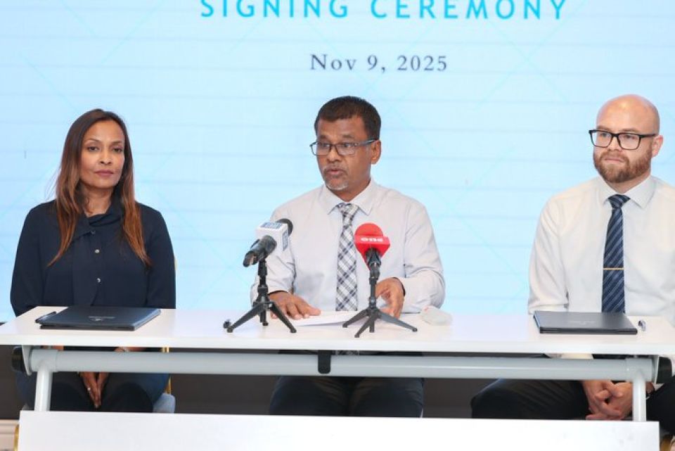 12 bureege gawumee sihhe labotary elhumuge masakkaiy Germange kunfunyakah 