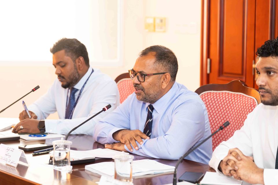 Vakivaki mashroou thakuge thafseel budget gai nujahanee rayyithun beynunvaa mashroouthakah jaaga dheyn: Zameer