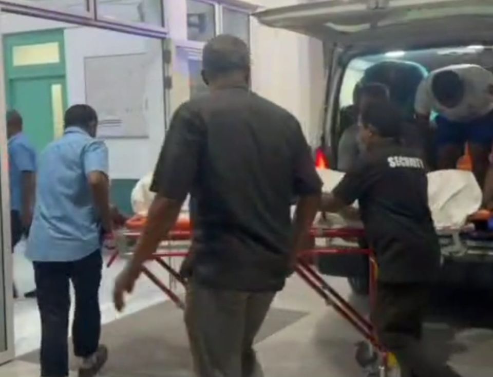 Kaashidhoo farah eri mudhaa ufulaa boat in gellunu meehaa othee maruvefai