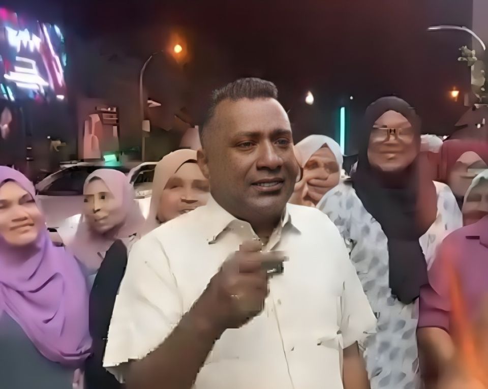 Gaumah bangurootuvumun salaamiay kuran Muizzu masakkaiy kurahvvaa kamah vidhaalhuve, Jabir ge thaaeedhu raeesah