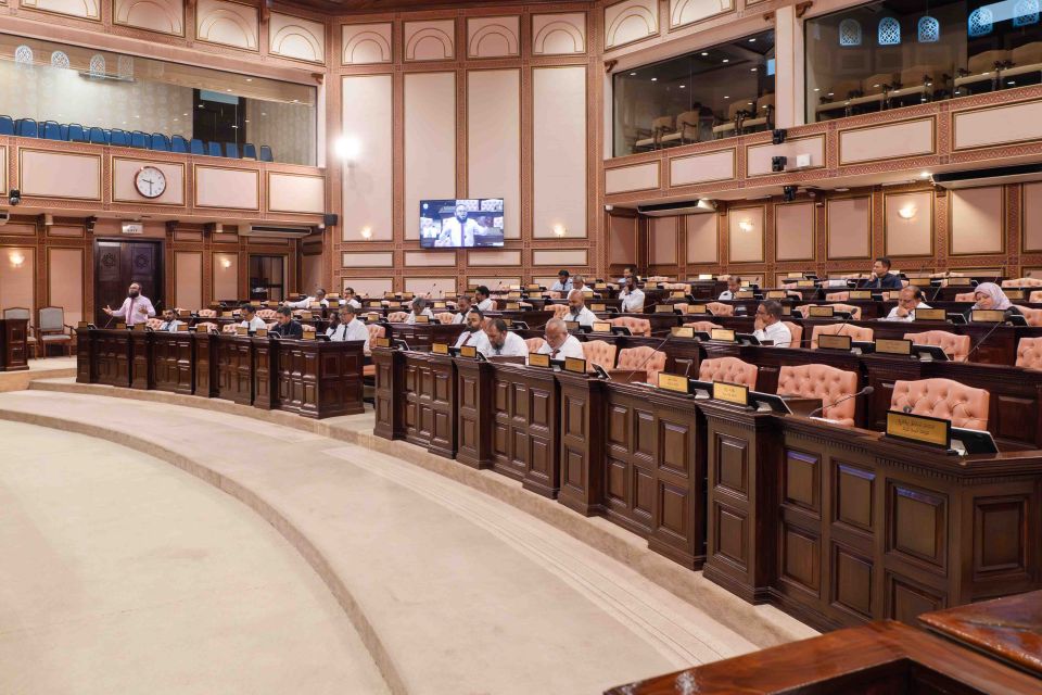 OIC labor center gai baiveri vumuge massala haarijee gulhunthakuge committee ah husha'halhaifi