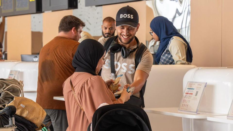 Aa terminal in hidhumah dheyn feshi UAE ge thin vana Airline akah Ethihad