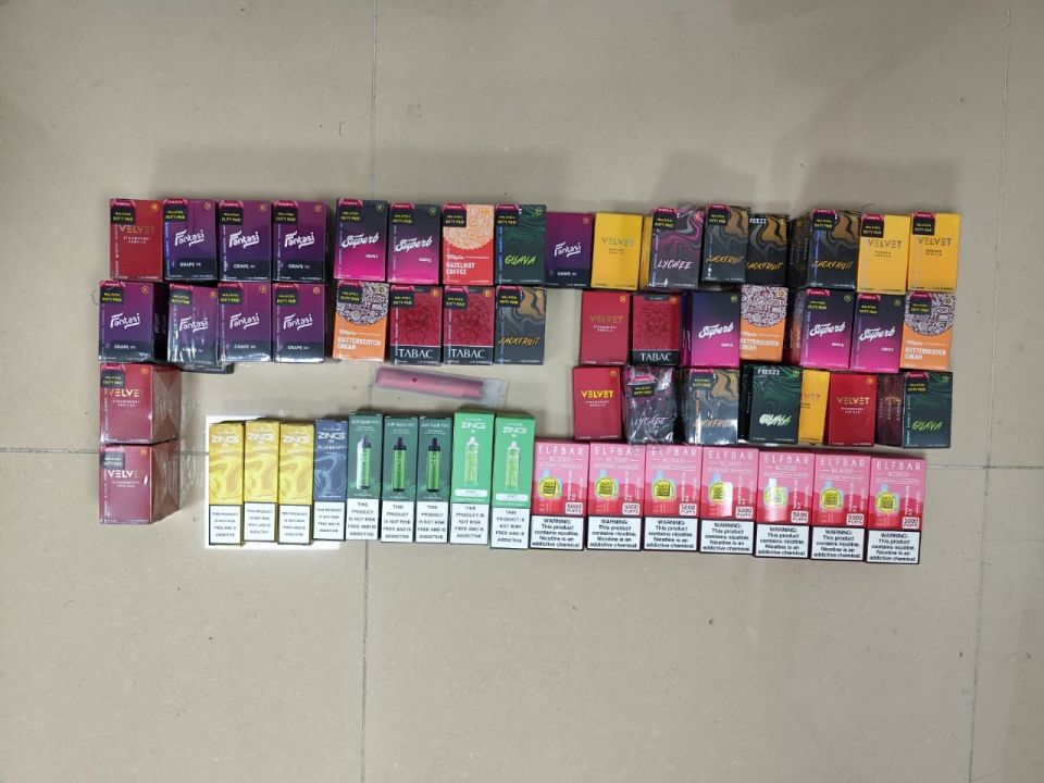 Vape viyafaari kuraa thuhumathugai 2 geyakaai 2 ulhandhu balai faaskoffi