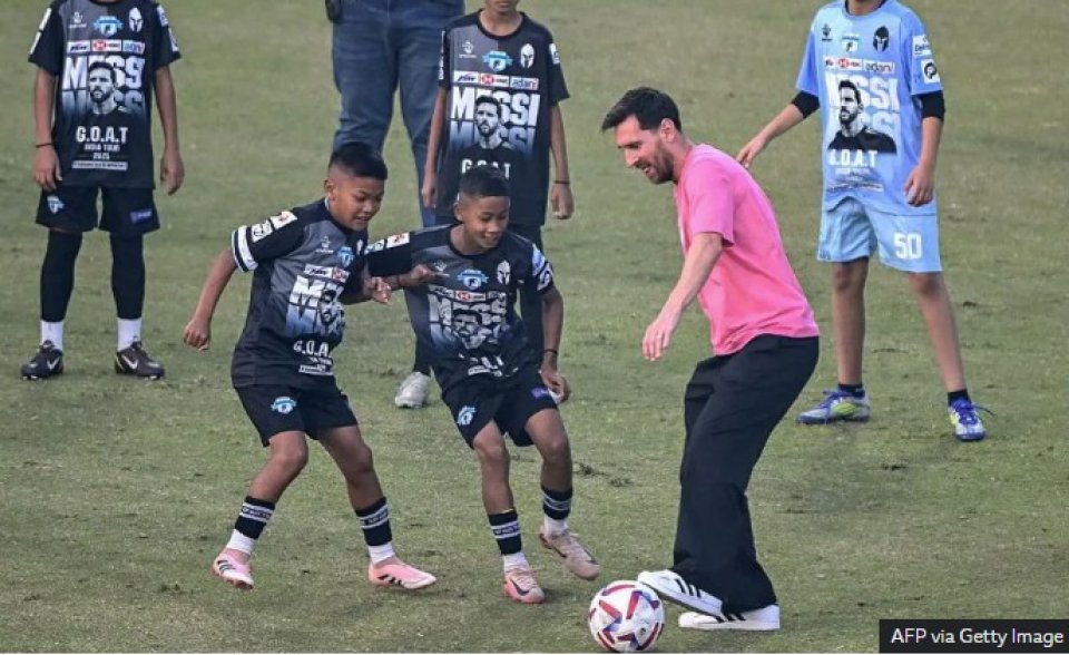 Messi concludes India tour on calm note after chaotic Kolkata start