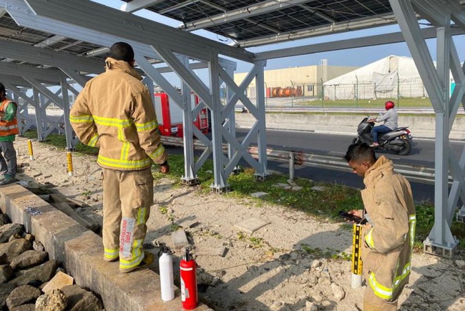 Highway gai huri solar paneleh gai alifaanuge haadhisaaeh hingaifi 