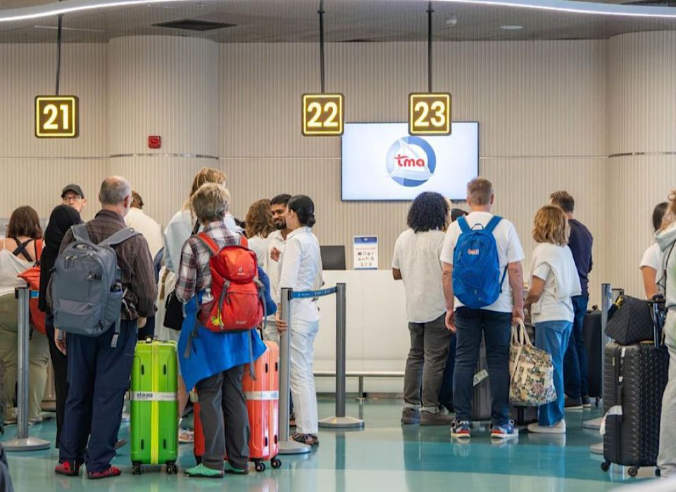 VIA ge Terminal 1 gai hadhaafaivaa sea plane check in counter thah beynun kuran fashaifi 