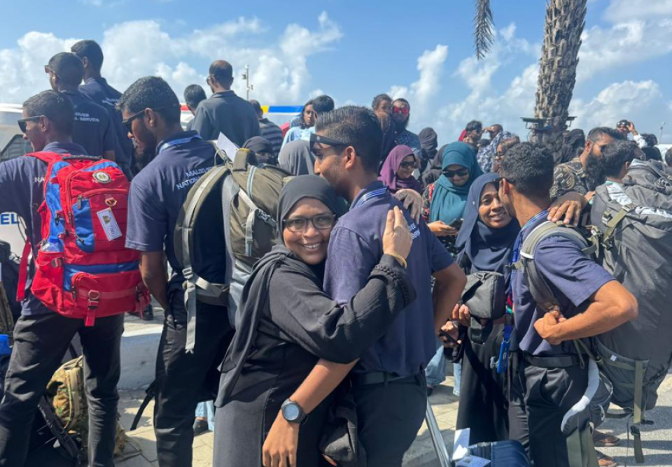 Vathanee hidhumaiy nimmi 300 dharivarunnah MNDF in vazeefaa dheefi