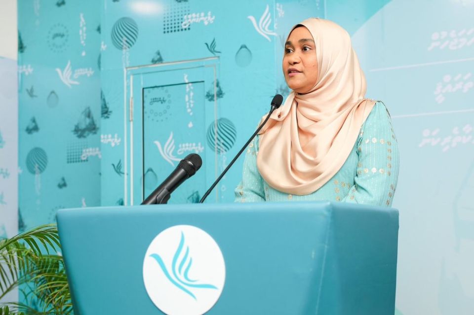 Moosa Jaleel Mayor akah hovan vee sababu Medam Sajidha ge dhulun!