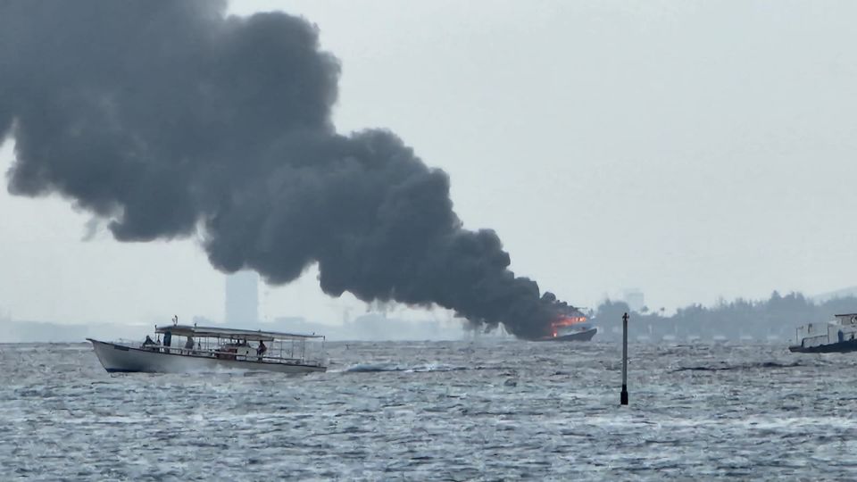 Male' kaireegai 15 meehaku thibi mass dhonyeh gai rove, andhanee