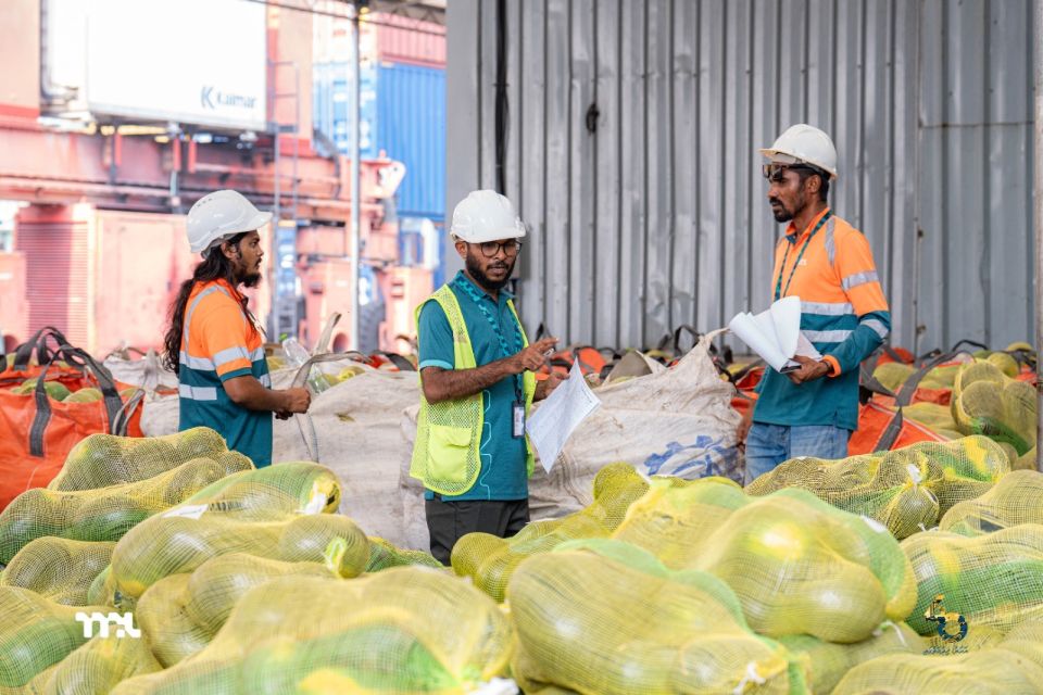 Mirey 12 jahan dhen Male' viyafaari bandharun mudhaa clear kuraane 