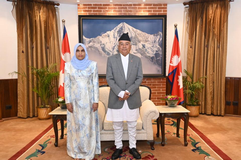 Nepal ah kandaelhi safeeru Azima faiykolhu aruvaifi