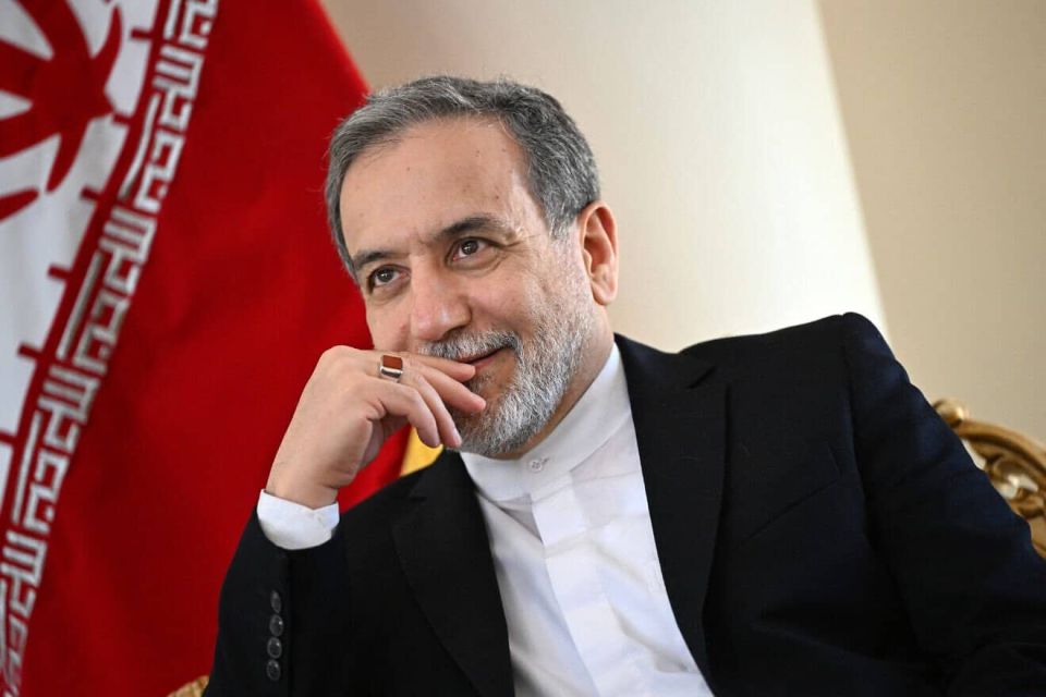 Hanguraama behey gothunn Iran ge vazeeru dhevvi javaabu viral vejje