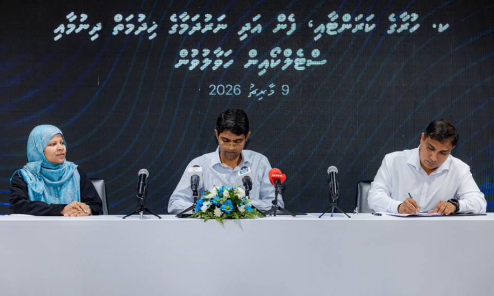 K.Hura gai Current, Fenn adhi narudhamaage hidhumah dhinumah STELCO aai havaalu kohffi