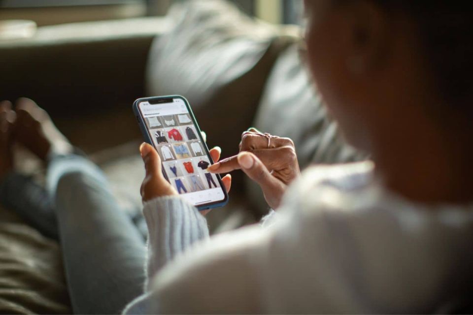 Phone ah dhevi hifeetha? mi kan kan kohlaa 