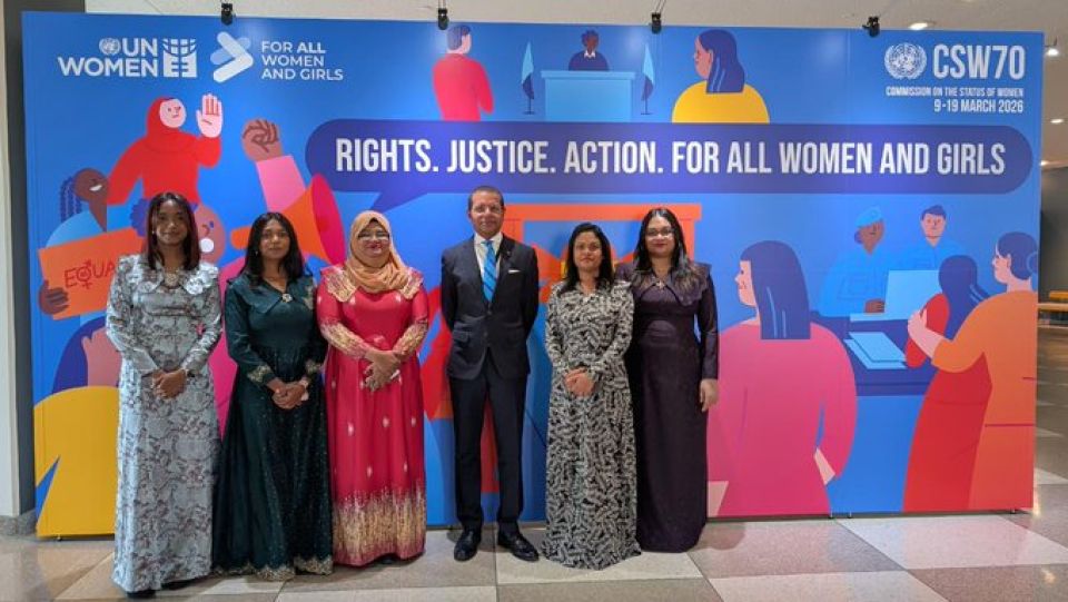 Alif dhaal ge Commission of the statusof women ge member kamuge dhauru Raajje in fashaifi