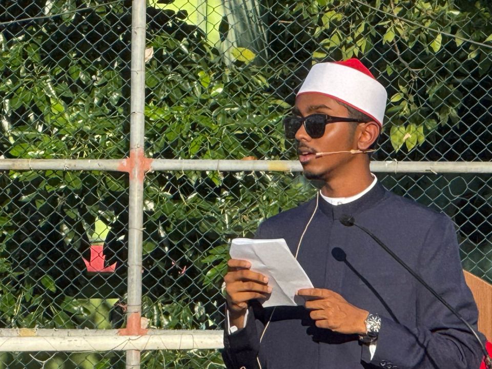Eid dhuvahakee ufaaverikan faalhukoh, ahuvanthakan aalaakuranjehey dhuvaheh: Eid khuthuba 