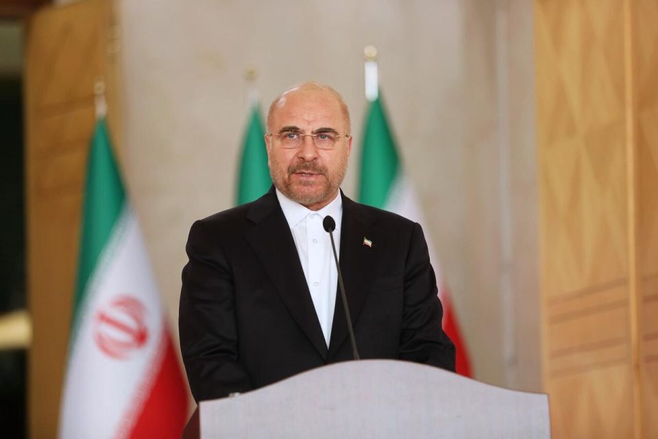 America aaeku evves mashvaraaeh nukuran, dhogu habaru fathuranee America adhi Israel ge faidhaa akah: Iran