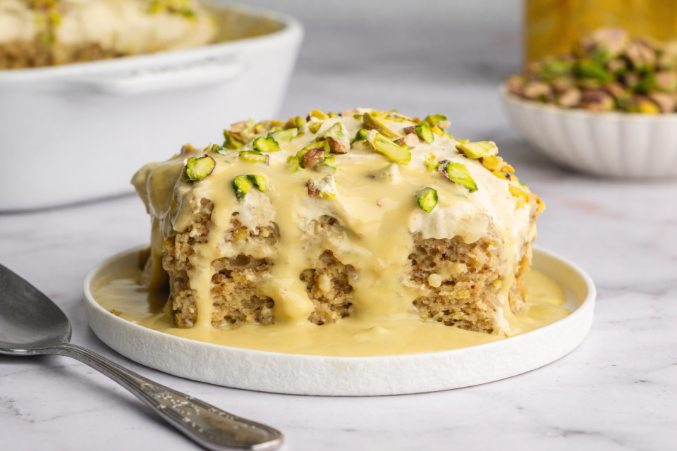 PRESS BADHIGE: Pistachio milk cake 