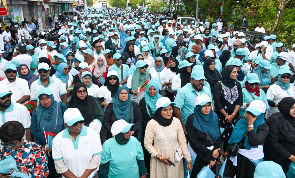 PNC ge bodu hingaalun fashaifi, Raeesuljumhooriyyaa adhi First Lady issafugai