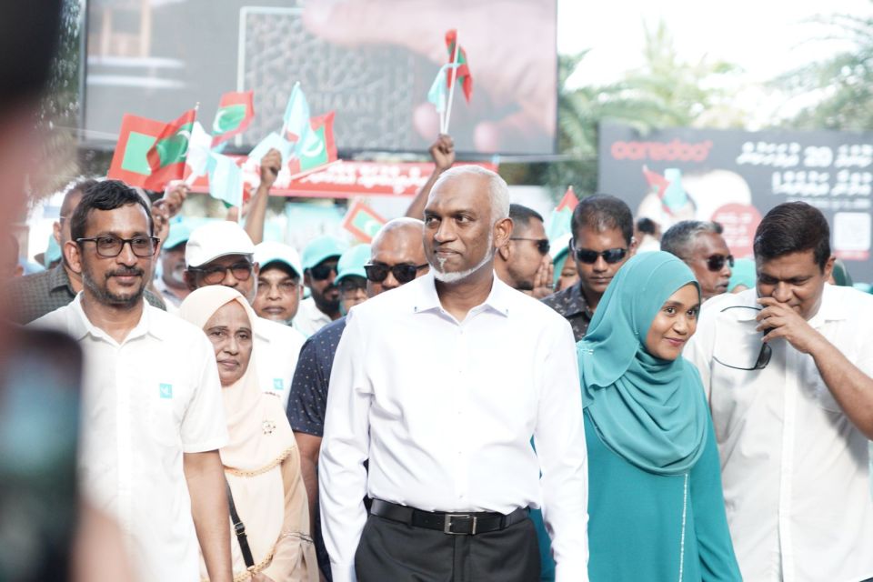 Male City Council ah inzaaru dheegen ves mashroothah kuriyah gendhaanan: Raees