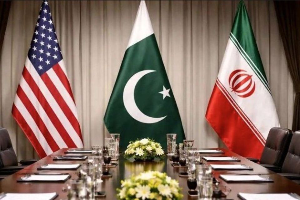 America aai Iran ge mashvaraathakuge aa bureh baavan Pakistan in husha'alhaifi