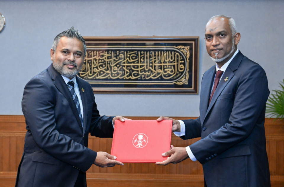 Minister of Fisheries, Agriculture and Ocean Resources ge magaamah Ahmed Shiyam ayyanu kuravvaifi