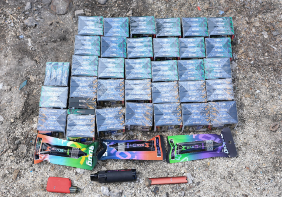 Fuluhunge belumuge dhashugai huri gina adhadhehge vape nahthaalaifi