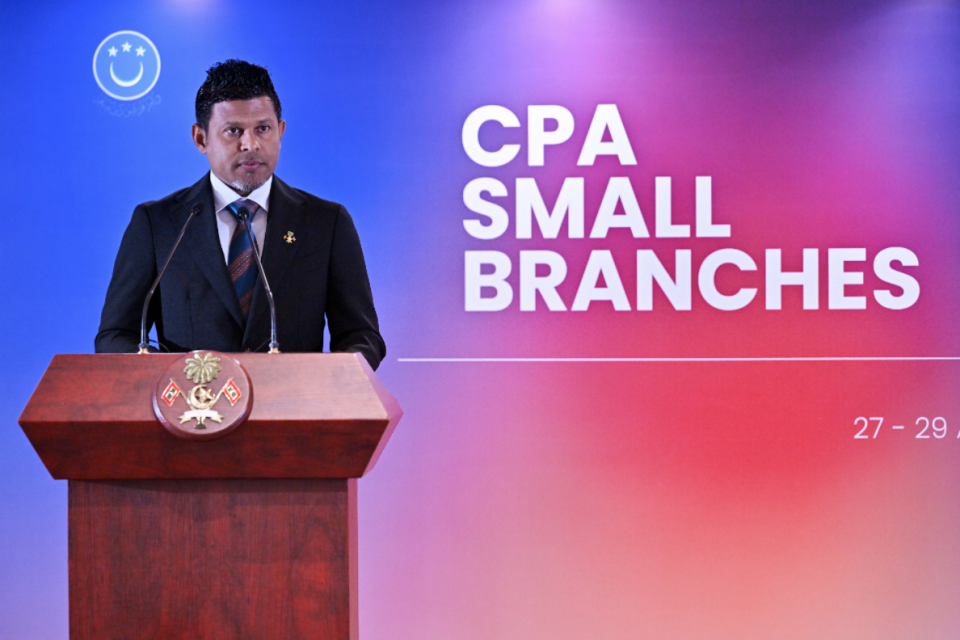 Kudhi gaumuthakugai harudhanaa minivan gaanoonu hadhaa majilisthakeh binaa kurun muhinmu: Naibu Raees