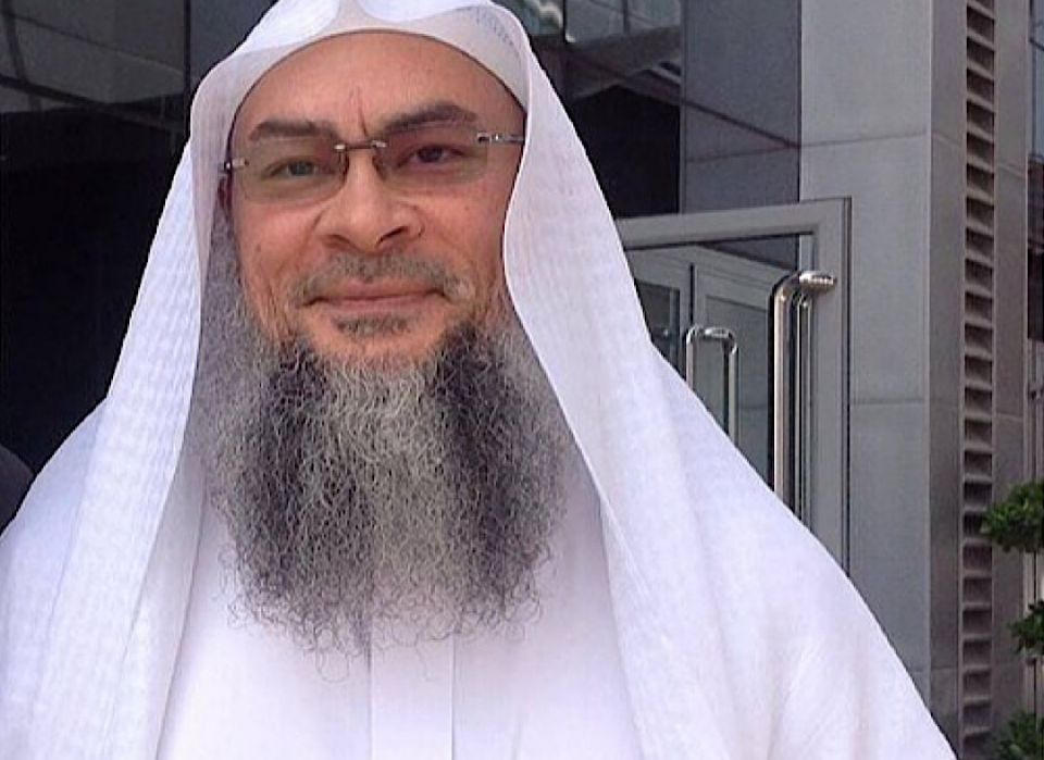 Saudi Arabia ge mashhoor dheeni ilmuveriyaa Sheikh Asim Raajje vadaigenfi 