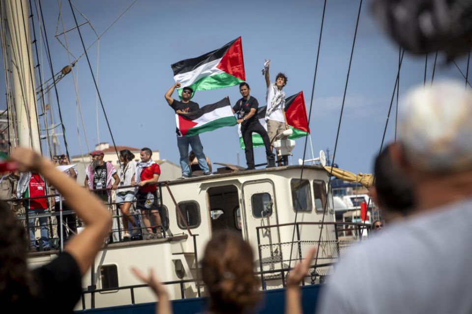 Global sumud flotilla ah Israel in dhin hamalaa raajje himeneyhen 11 gaumakun kuhverikoffi 