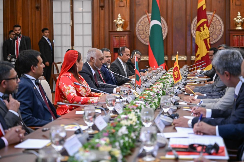 Raajje aai Sri lanka ge gulhun badhahibadhahi kurumah rasmee mashvaraathah baavaifi