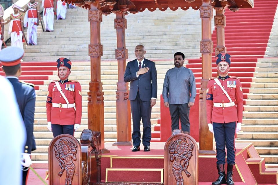 Raeesuljumhooriyyaage dhekanbalunnah Sri lanka in rasmeekoh maruhabaa dhannavafi