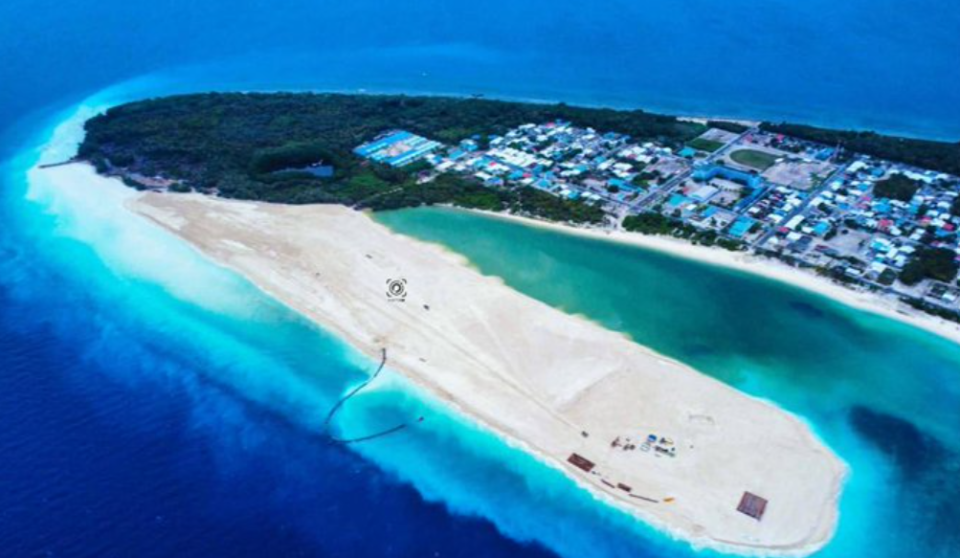 Sh.Milandhoo Airport tharaqee kurumah beynun vaa bin hikkumuge massaikah ninmaifi