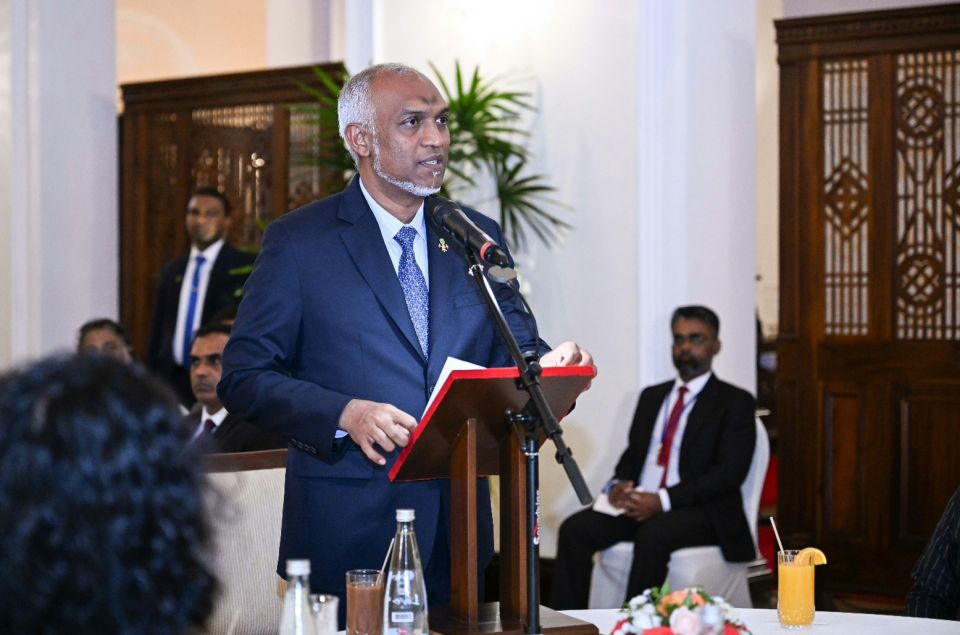 Dhiveheenge hiythakugai Sri lanka ge rayyithunna oiy gadharakee dhe gaumuge gulhumuge hageegee baaru: Raees