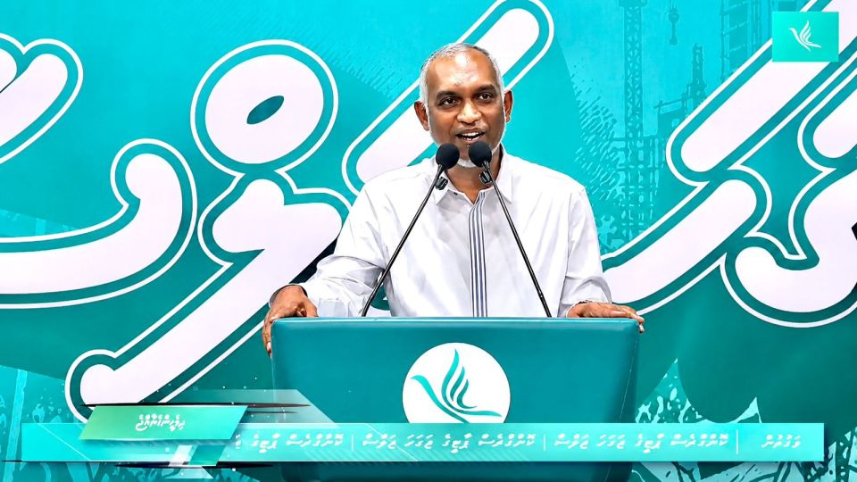 Zinmaa dhaairaage bayaku idhikolhaku neiy: Raees