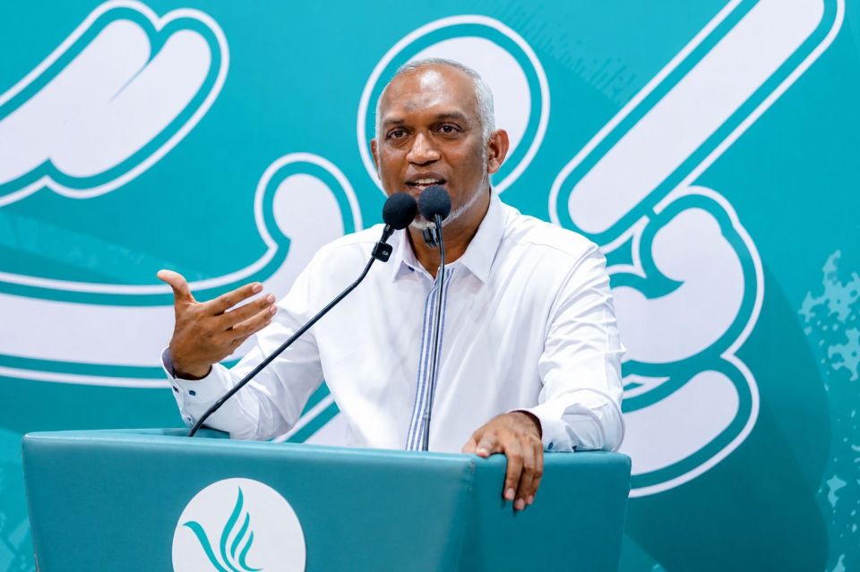 Aburaa behenee sarukaaruge masakathaai siyaasathuthakah dhakkaane vaahakaeh netheema: Raees