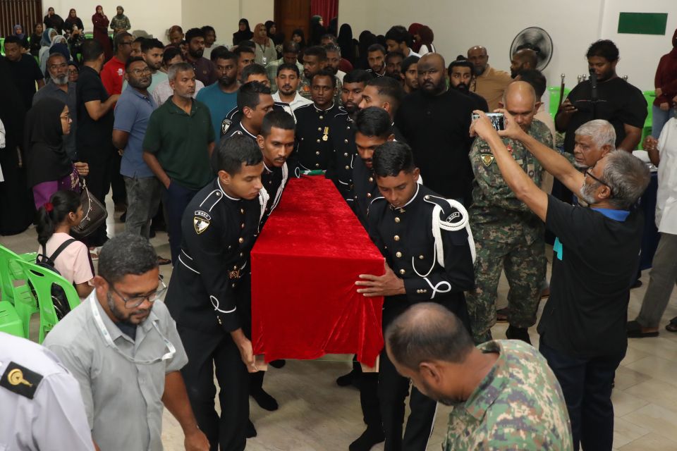 Mahudhee: Insaaniyyathattakai qurubaan vi hiyvarugadha dhivehi dharieh