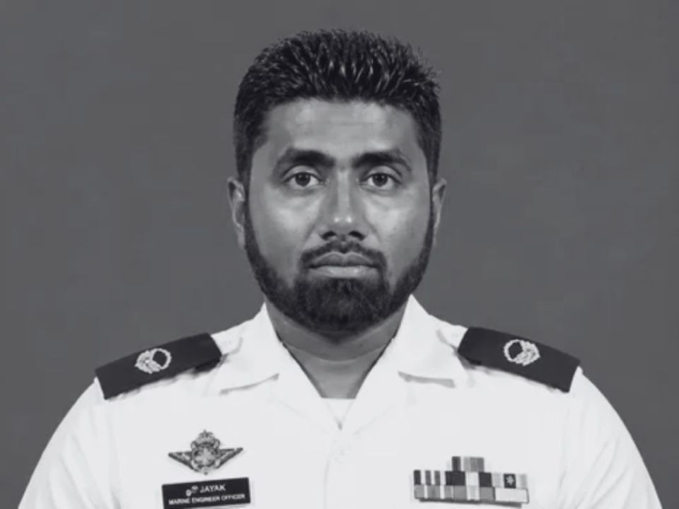Coast guard diver Mahudheege maru fuluhun thahugeegu kuran fashaifi 