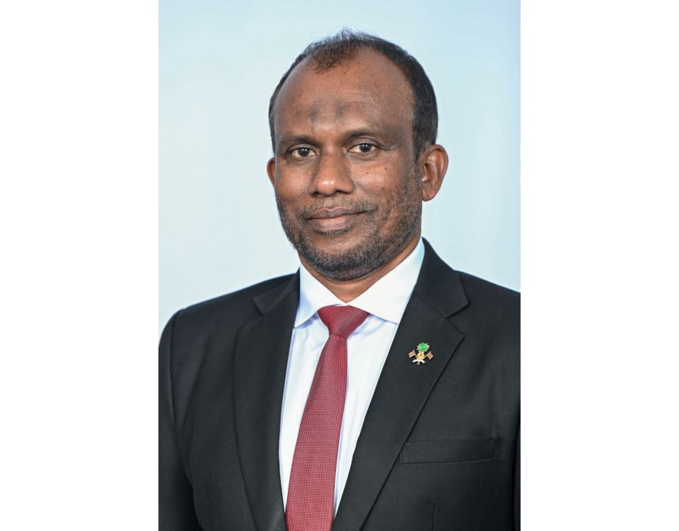 Raees offeehuge Principal Secretary to the President ge magaamah Dr. Maahid ayyanu kuravvaifi