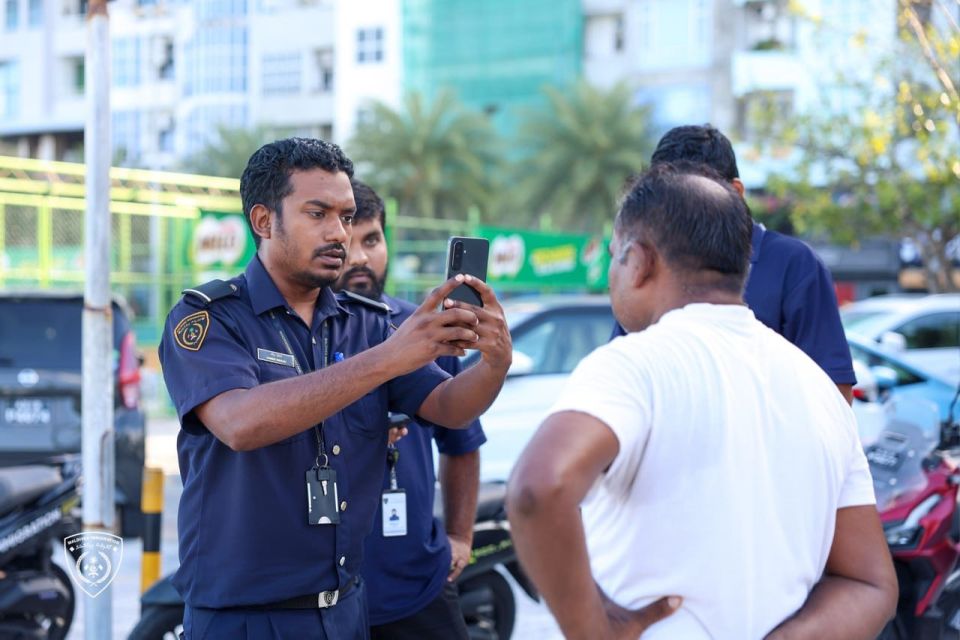 Artificial beach sarahahdhaai rasfannu sarahahdhun 52 bidheyseen faaskoh, ekaku hayyarukoffi 