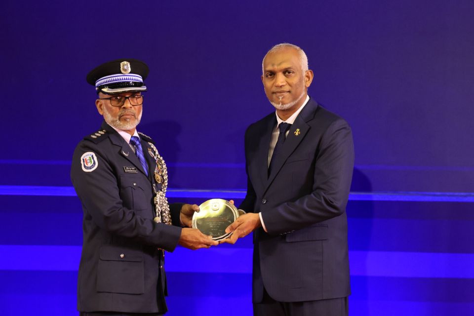 Raeesuljumhooriyyaage kula 20 fuluhakah adhi medal 7 fuluhakah aruvaifi 