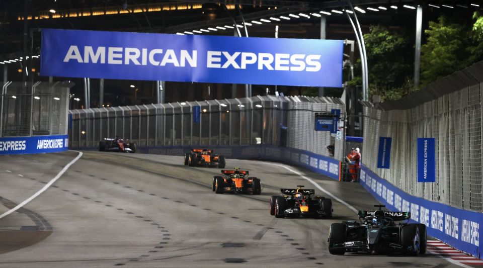 BML Amex customerunnah Singapore Grand Prix balaalaalumuge ran furusatheh!
