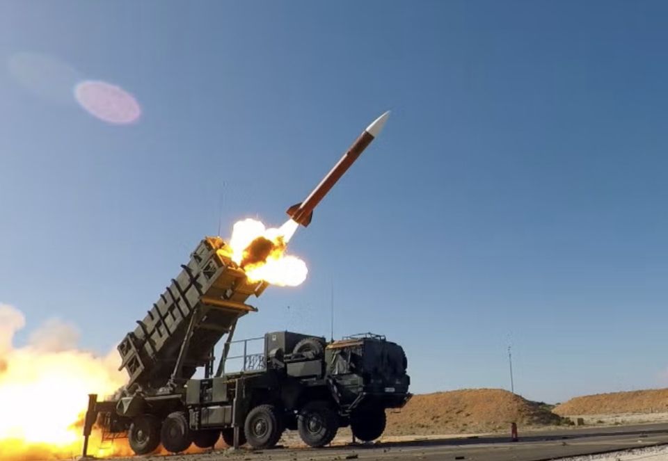 America ge patriot missile ufedhumuge hudha Ukraine ah dheefi