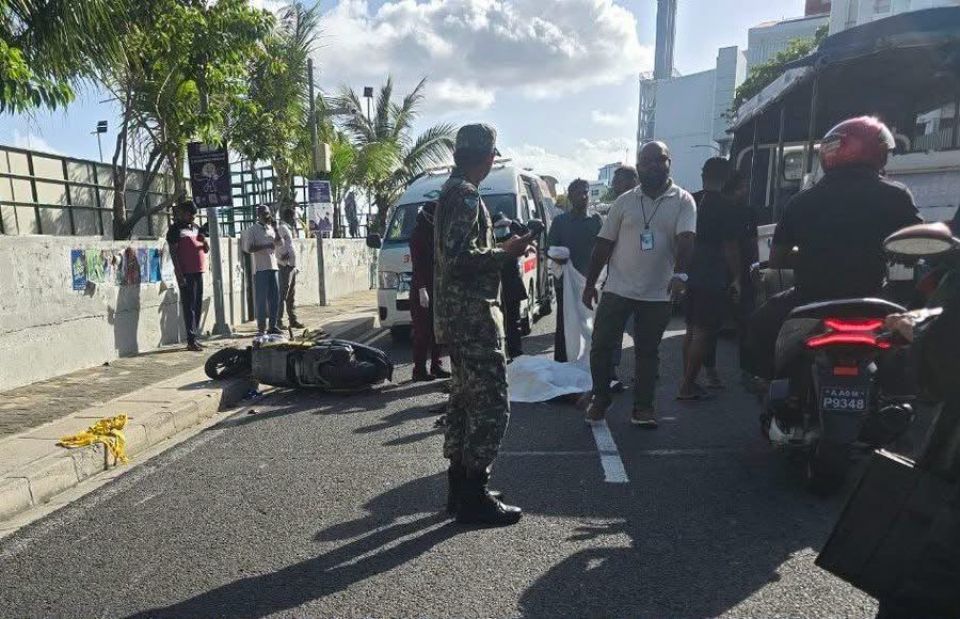 Cycle akaai lorry eh jehi Boduthakurufaanu magugai nurakkaatheri accident, ekaku niyaavejje 