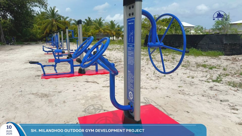 Zamaanee equipment thakaaeku Milandhoo outdoor gym tharaggeekoh nimmaalaifi 