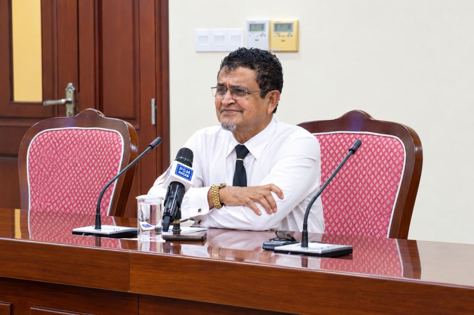 Information commissioner ge magaamah anehkkaaves Abdul Azeez Jamaal Aboobakuru ayyankoffi 