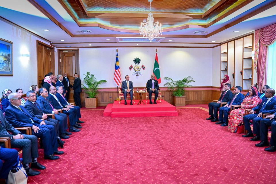 Raajje aai Malaysia aa dhemedhu muhinmu 2 ebbasvumehgai soi kohfi