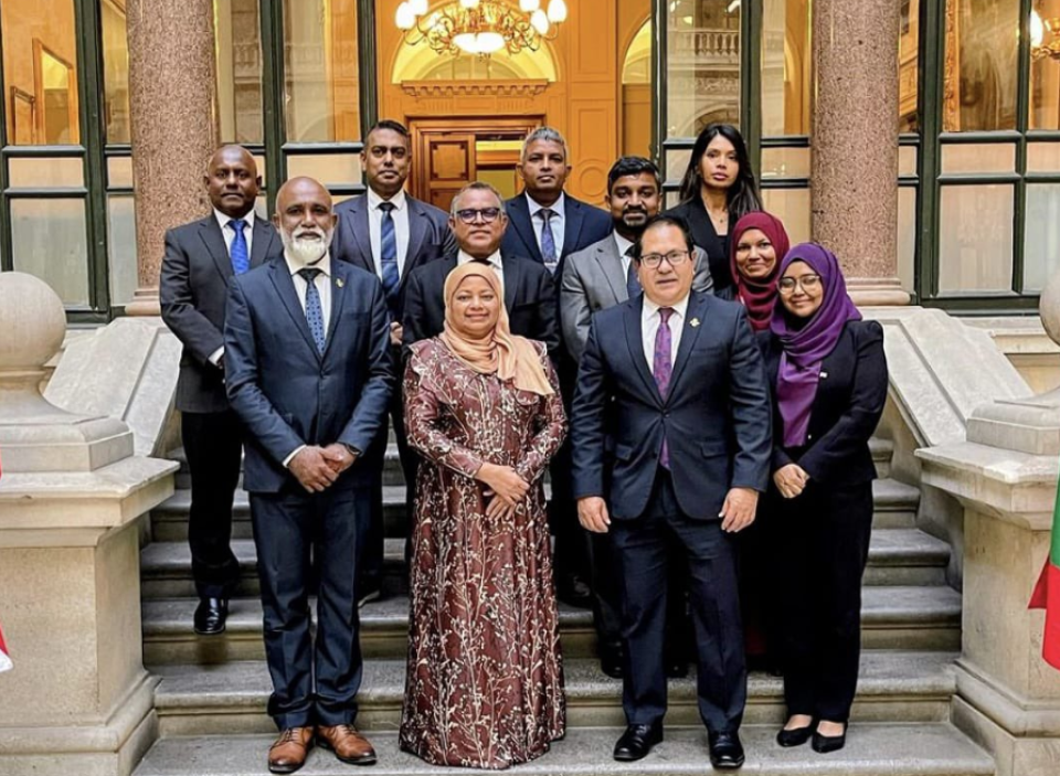 Moosumee badhalu thakun rahkkaatheri vumah Rajje aai UK ge ehbaarulun aa kohfi