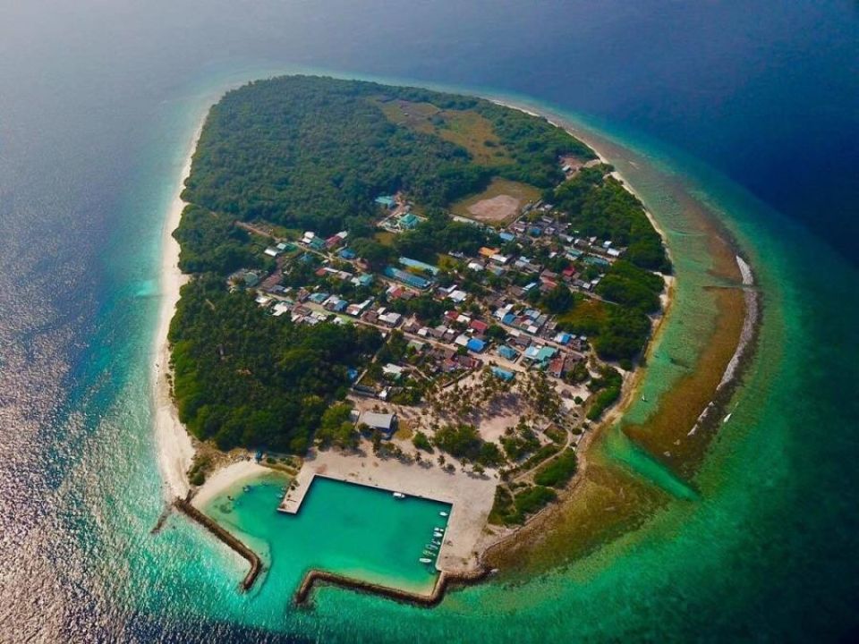 Angolhitheemu gai 72 aharuge anhenakah jinsee goanaa kuri meehaa ge bandhah 15 dhuvas jahaifi 