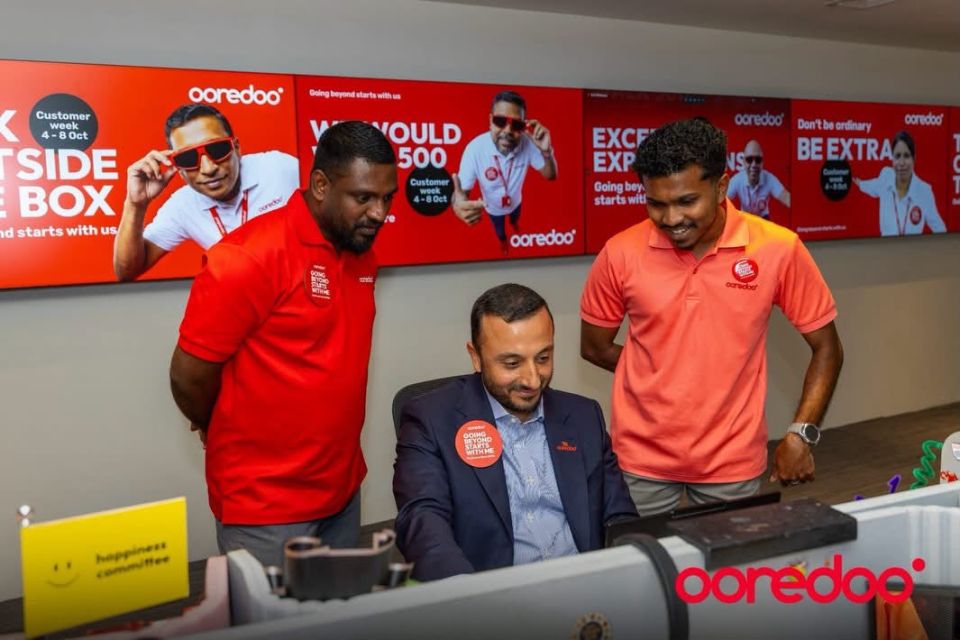 Customerunge suvaaluthakah javaabu dhehvumah Ooredoo ge CEO, Shaady frontline masakkathugai!
